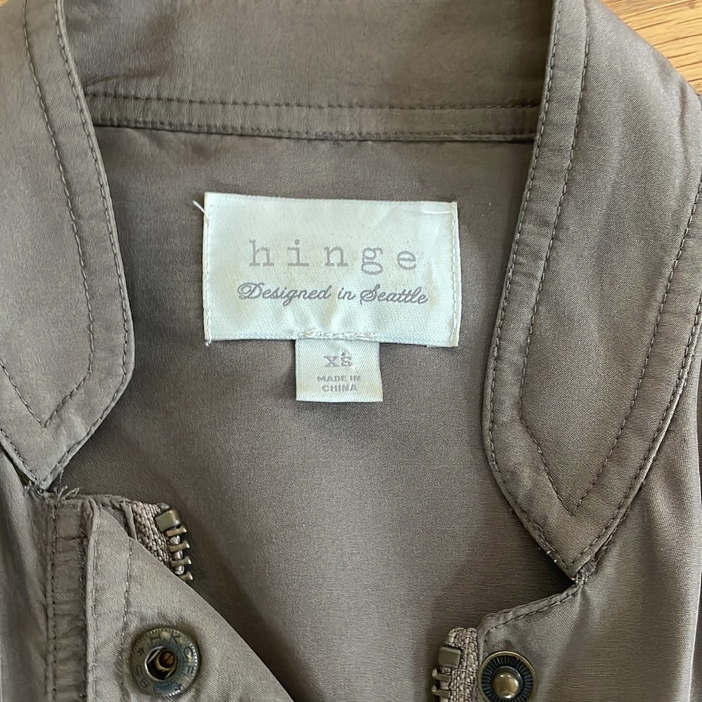 Hinge 100% Silk Jacket - image 2